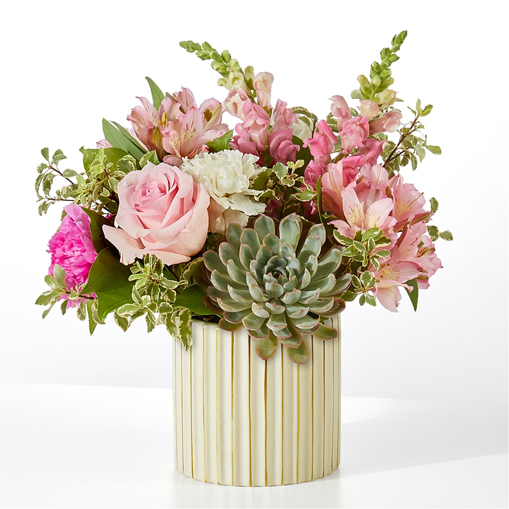 Magenta Musings Bouquet – Flowers By Aylen Llc, Fort Pierce FL