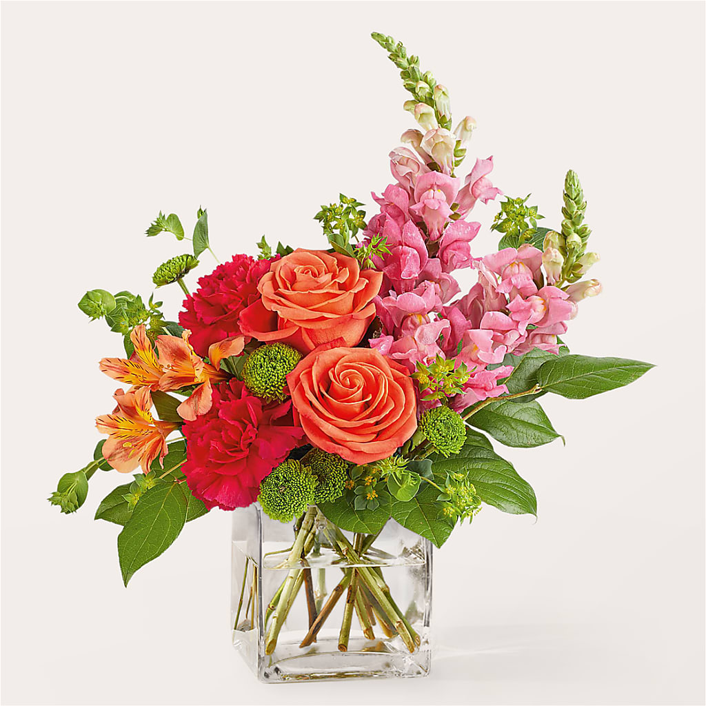 Cosmopolitan Bouquet – Flowers By Aylen Llc, Fort Pierce FL