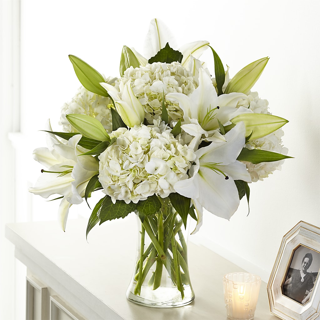 Compassionate Lily Bouquet – Flowers By Aylen Llc, Fort Pierce FL