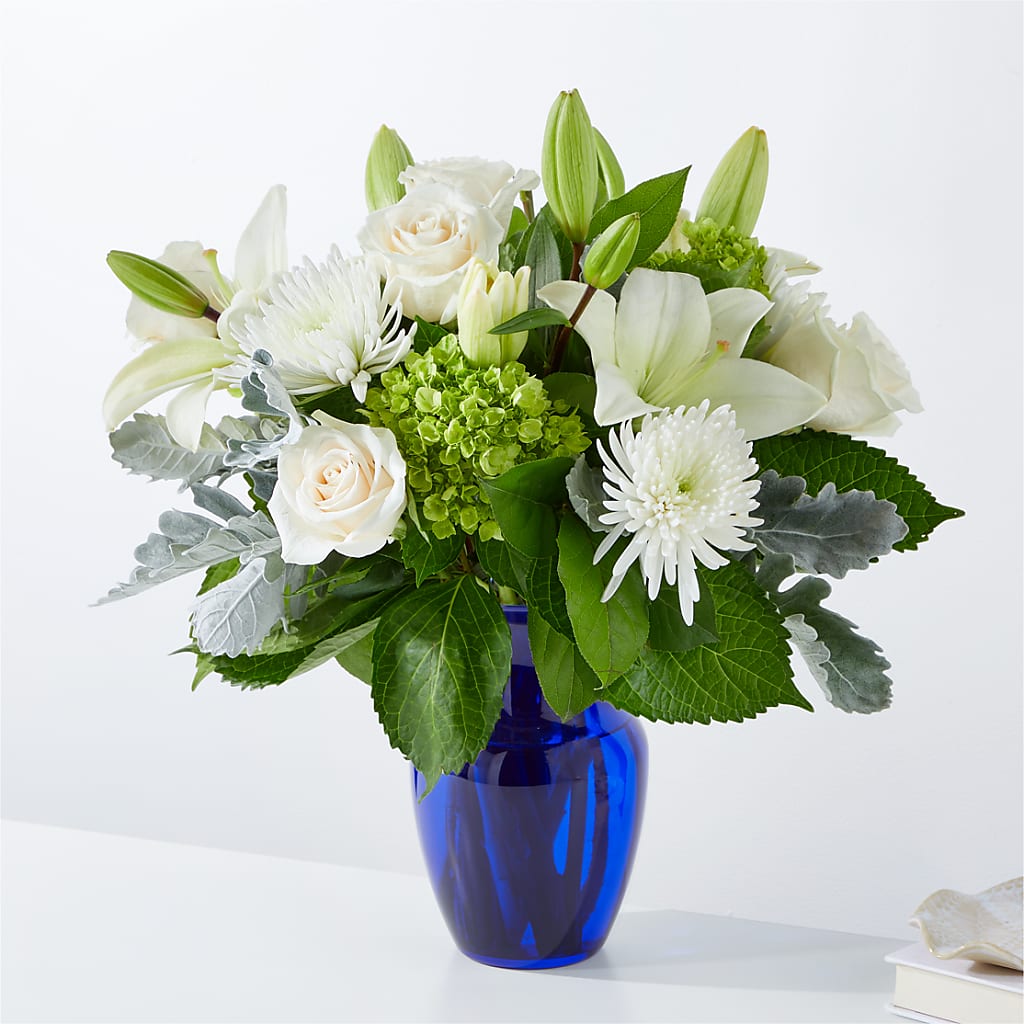 Snowy Dreams Bouquet – Flowers By Aylen Llc, Fort Pierce FL