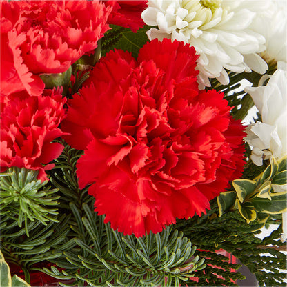 Christmas Market Bouquet –  Flowers By Aylen Llc, Fort Pierce FL