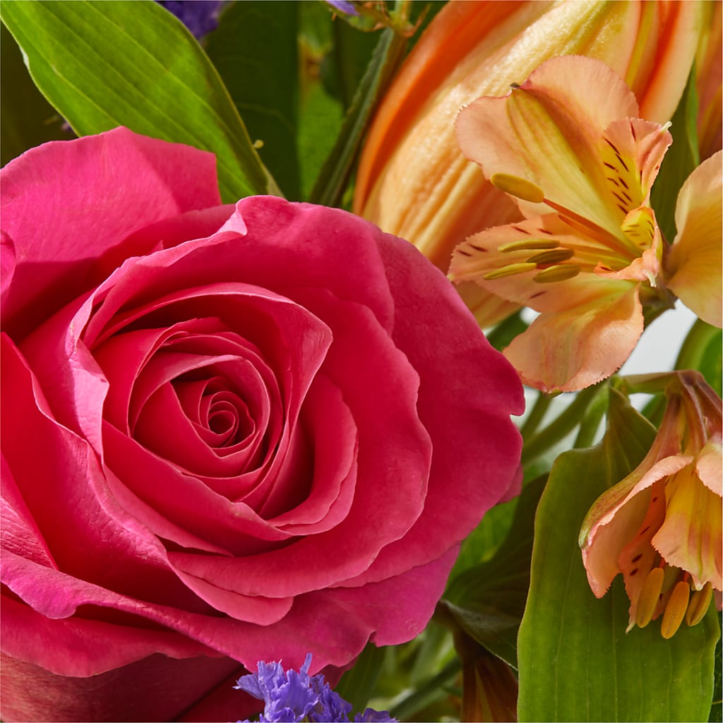 Joyful Bouquet –  Flowers By Aylen Llc, Fort Pierce FL