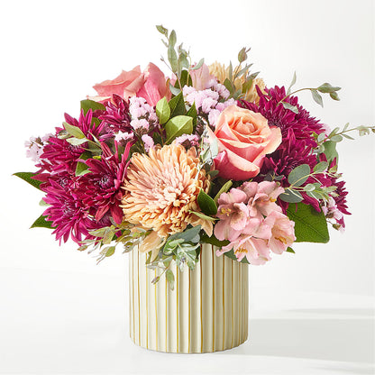 Berry Cobbler Bouquet with Ivory Vase –  Flowers By Aylen Llc, Fort Pierce FL